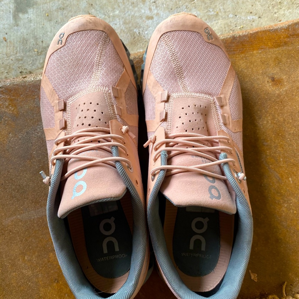 Pink On Cloud shoes